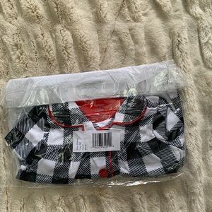 Brand new carters pajamas!